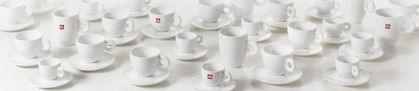 Logo Cups and glasses - illy Coffee from the Kaffeina Group 